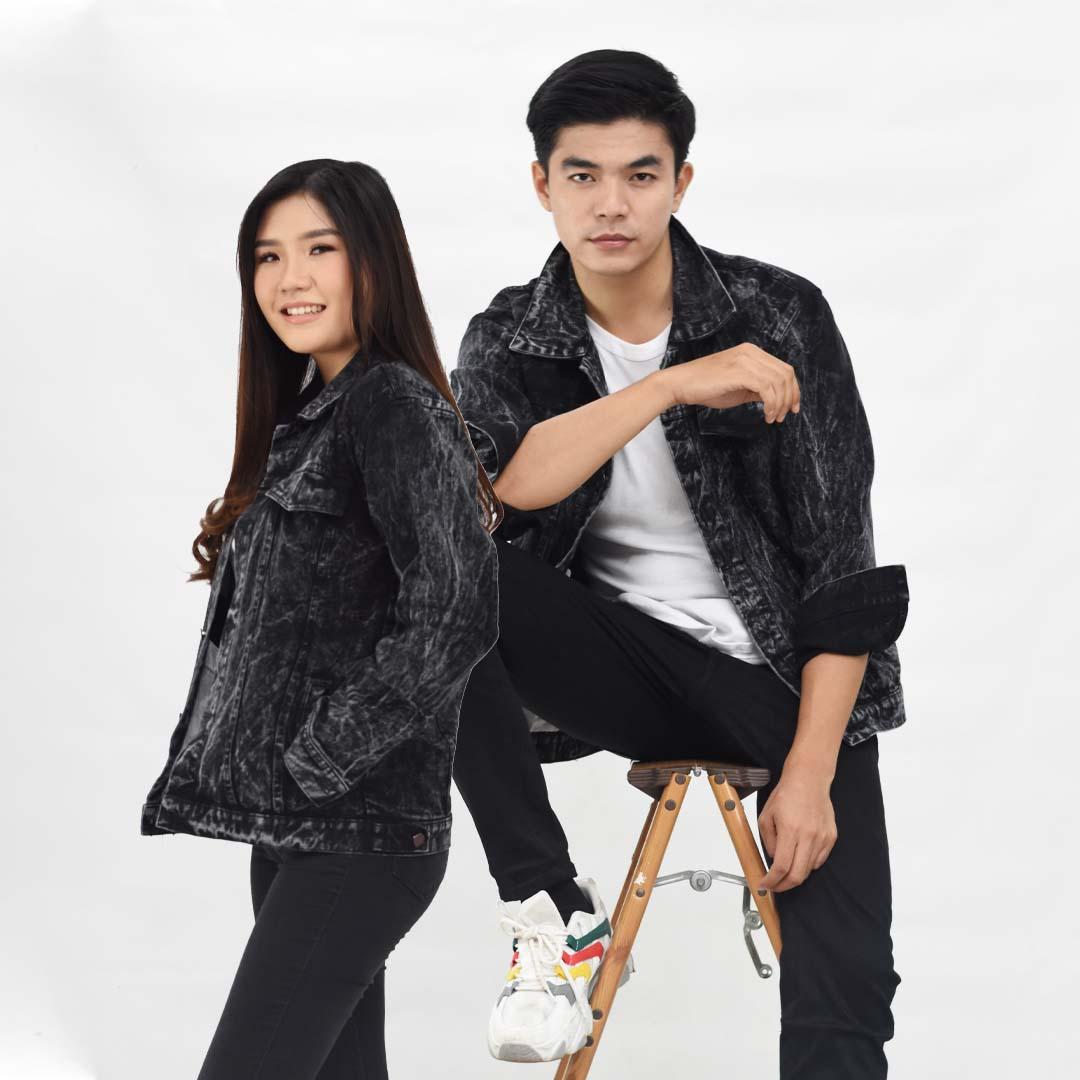 Sandwash Black Couple 5