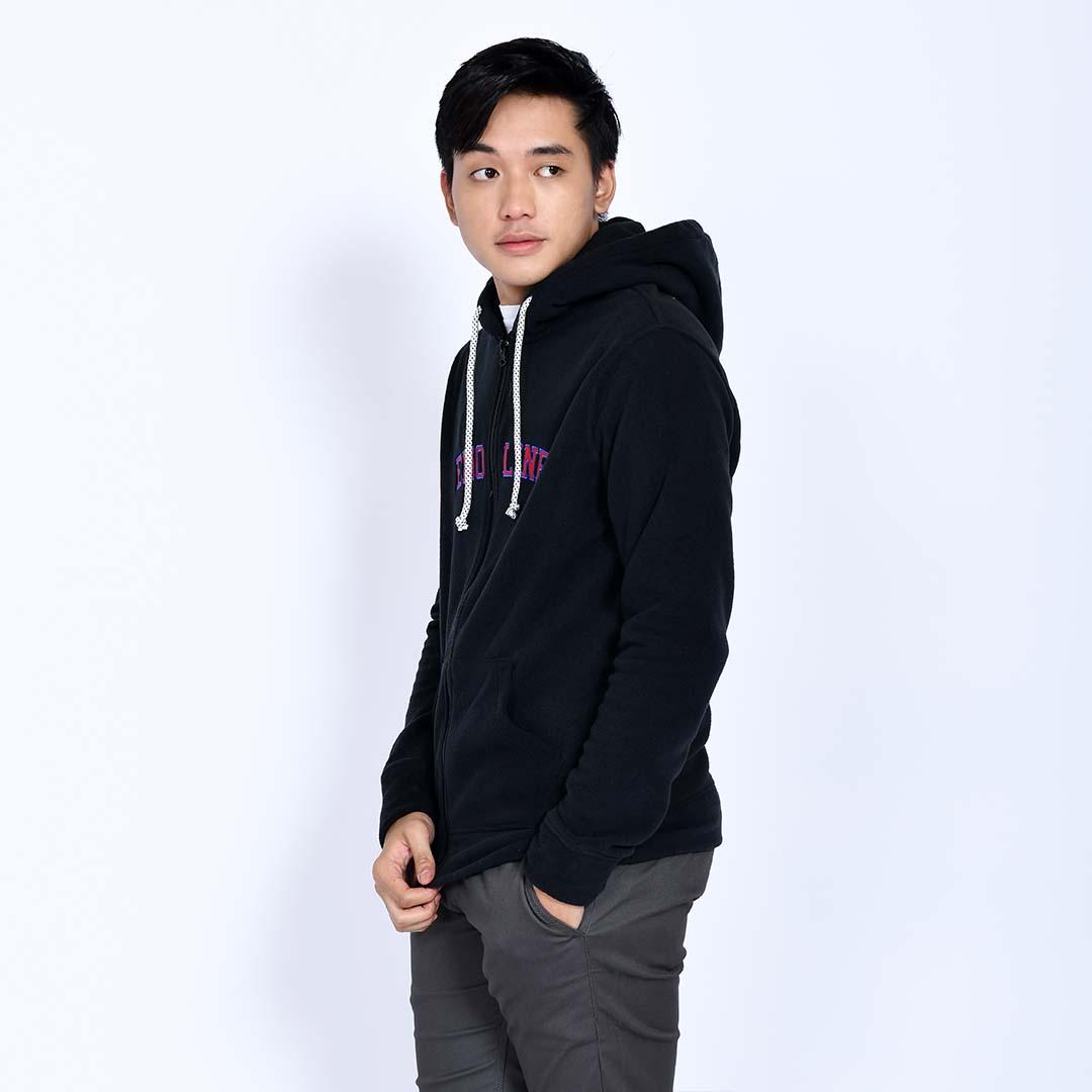 Hoodie Hitam 3