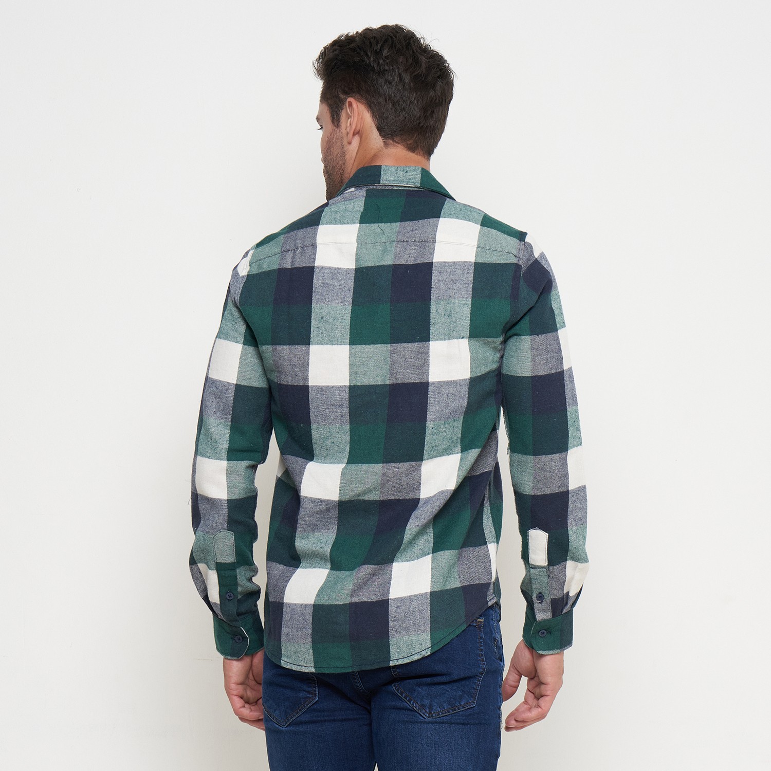 21 12 2022 EMOLINE (FELIX) LIGHTGREY 0 29 3