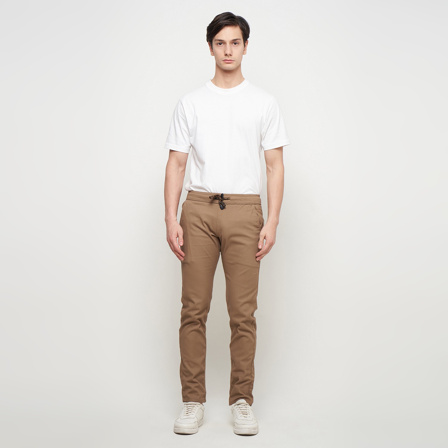 BRAND EMOLINE (BG WHITE) 0 180 1 (1)