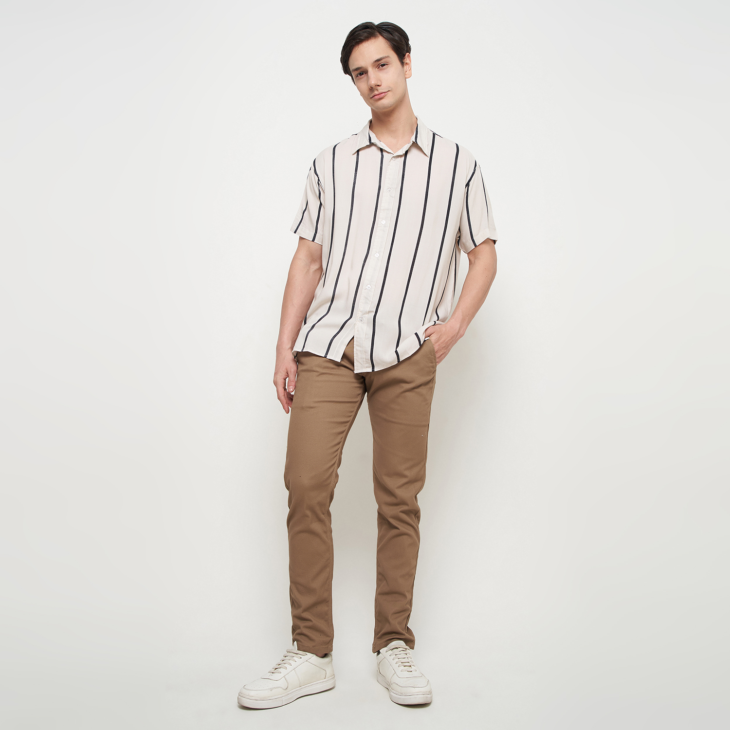 BRAND EMOLINE (BG WHITE) 0 239 5 (1)